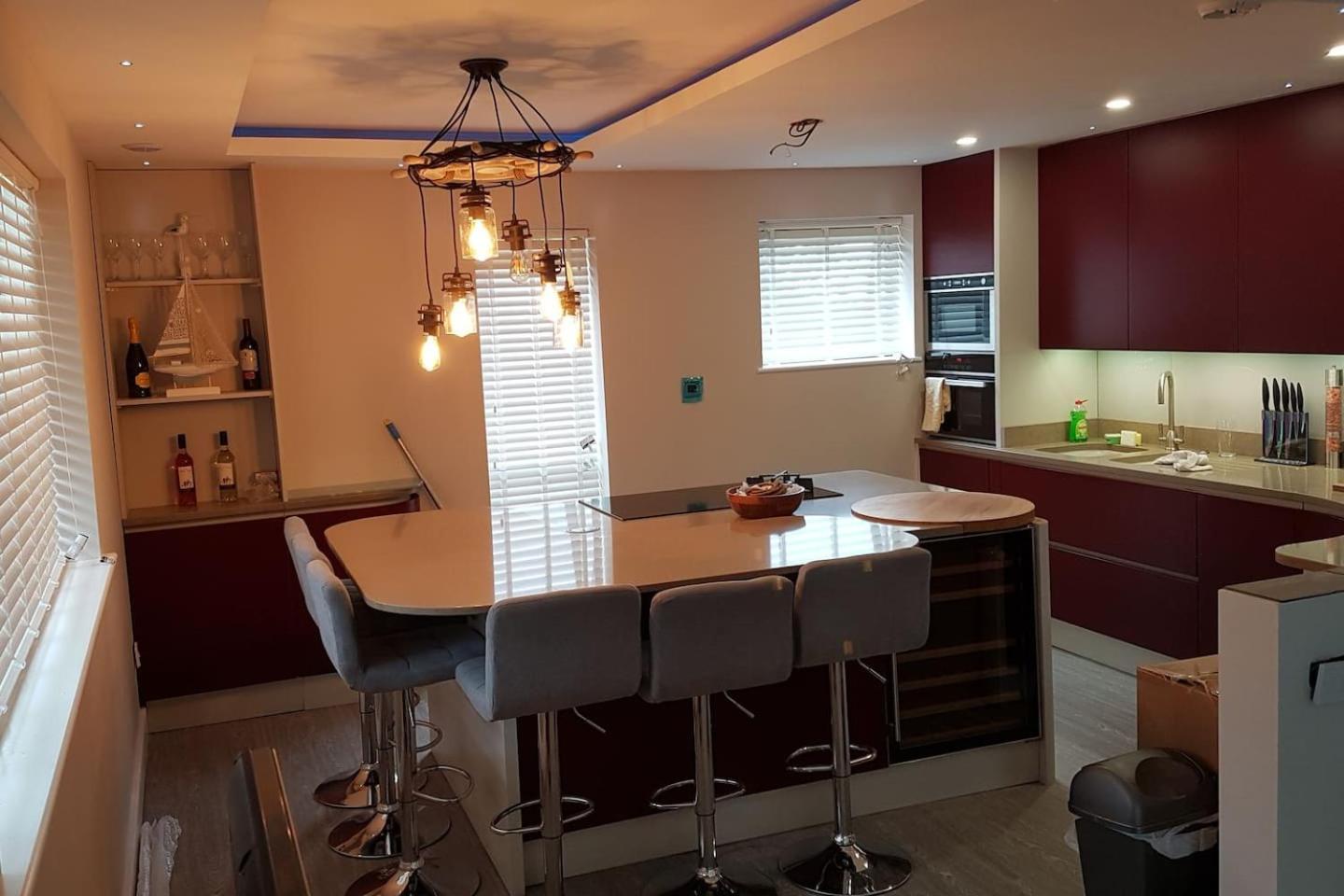 3 Bedroom Deganwy Sea View Beach House Ll31 외부 사진